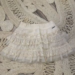 Ruffle skirt